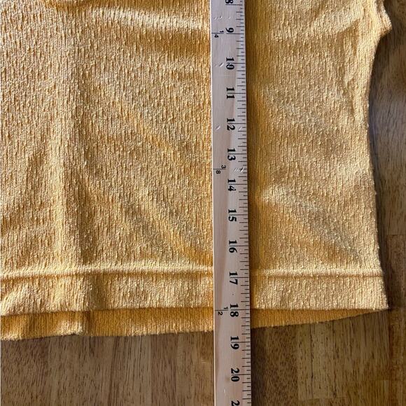 Free People Beach Carefree Crop Top Tee Women’s Size Small Knit Boxy Orange - Picture 11 of 11